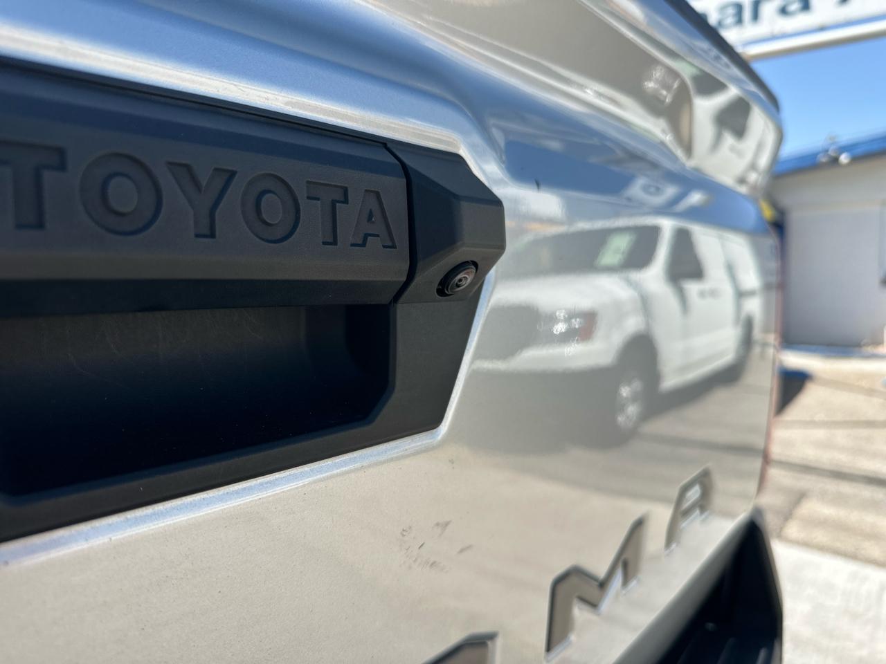 Toyota Tacoma SR Double Cab 2WD 2024