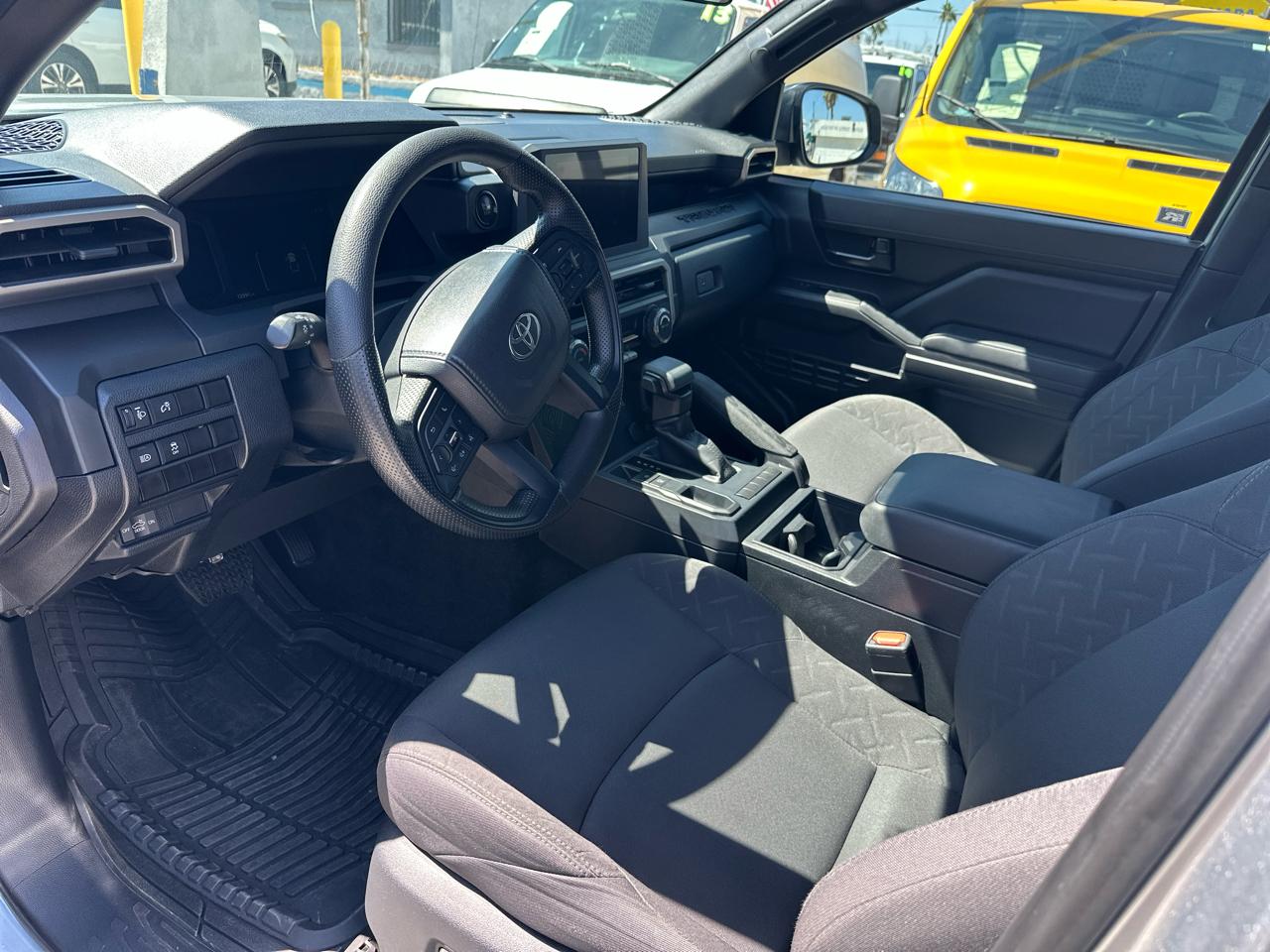 Toyota Tacoma SR Double Cab 2WD 2024