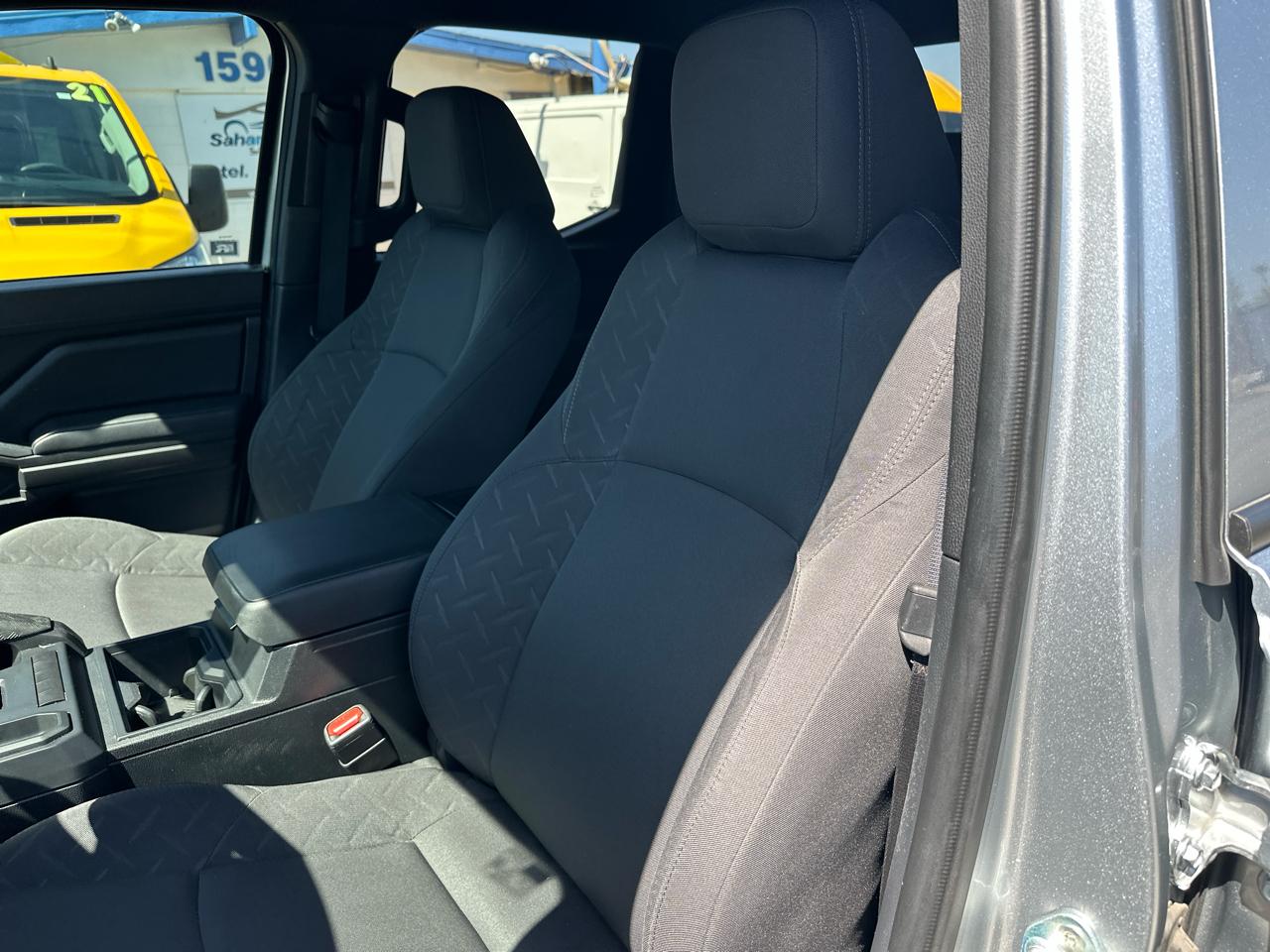 Toyota Tacoma SR Double Cab 2WD 2024