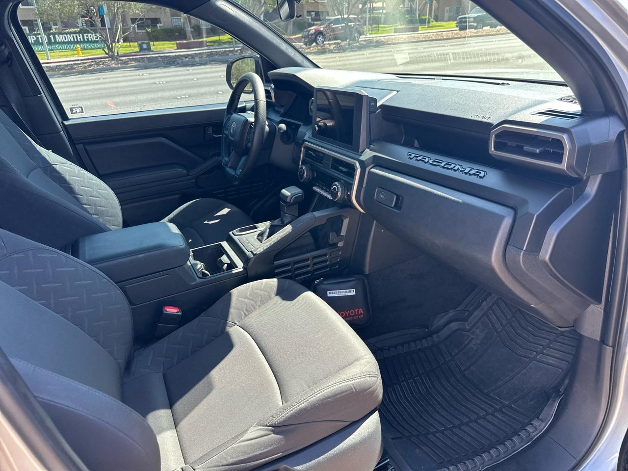 Toyota Tacoma SR Double Cab 2WD 2024
