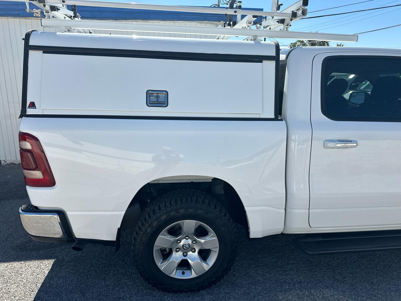 RAM 1500 Big Horn Crew Cab SWB 4WD 2020