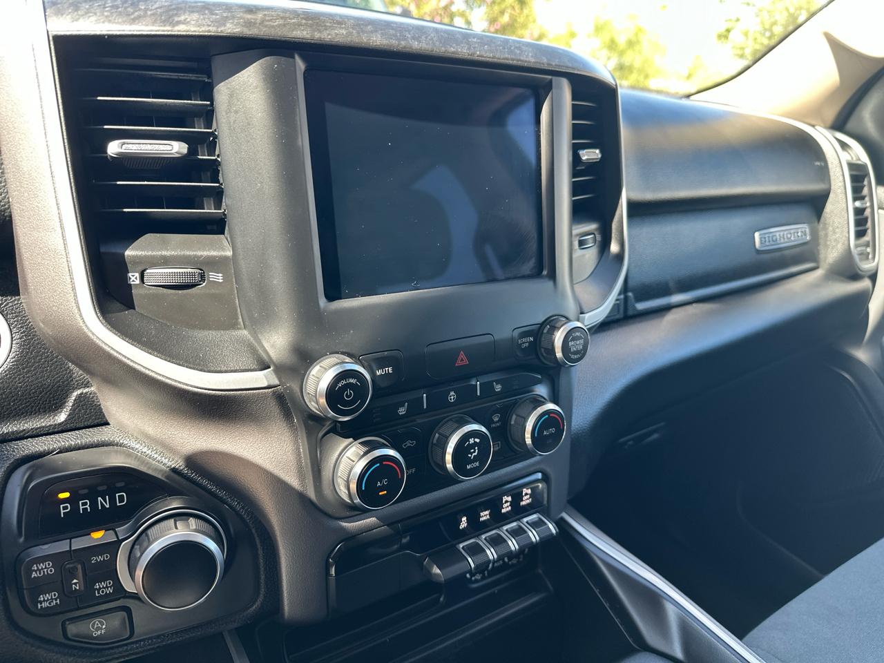 RAM 1500 Big Horn Crew Cab SWB 4WD 2020