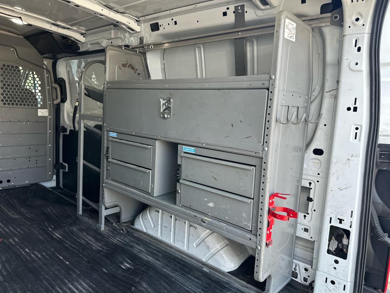 Ford Transit 250 Van Low Roof w/Sliding Pass. 130-in. WB 2019