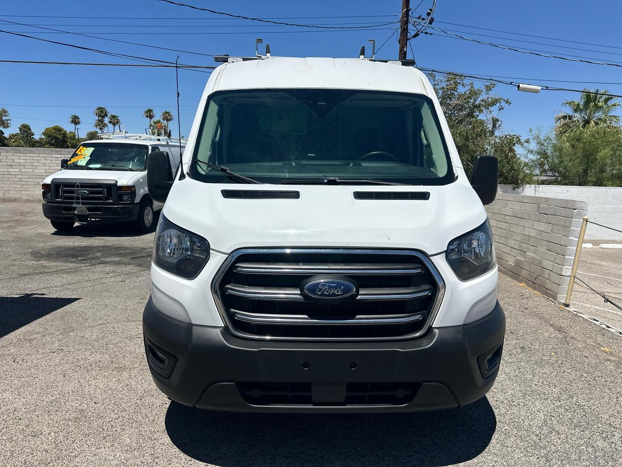 Ford Transit 250 Van Med. Roof w/Sliding Pass. 130-in. WB 2020