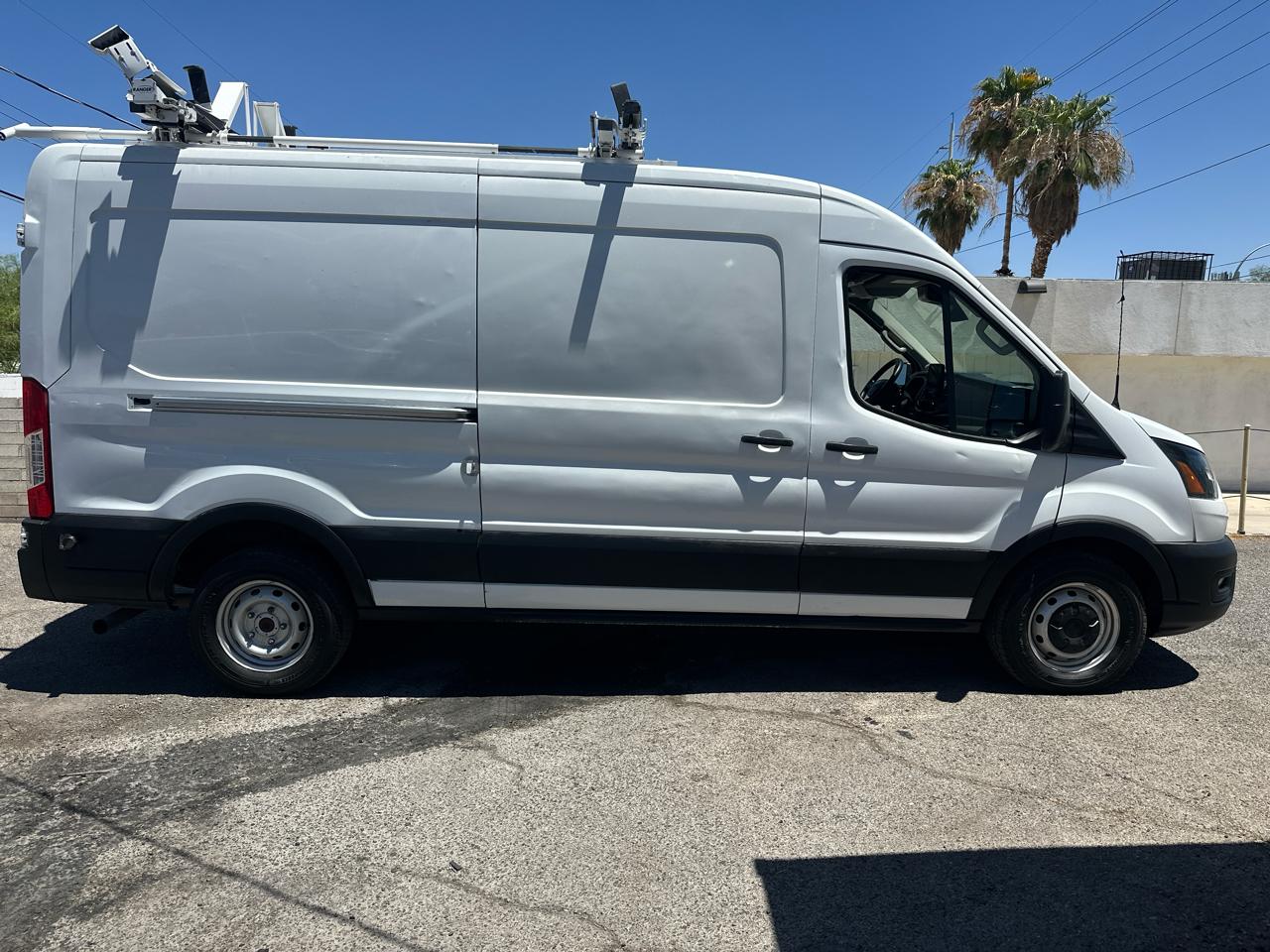 Ford Transit 250 Van Med. Roof w/Sliding Pass. 130-in. WB 2020