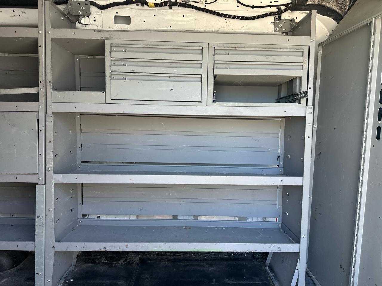 Ford Transit 250 Van Med. Roof w/Sliding Pass. 130-in. WB 2020
