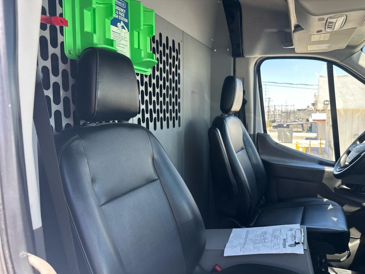 Ford Transit 250 Van Med. Roof w/Sliding Pass. 130-in. WB 2020