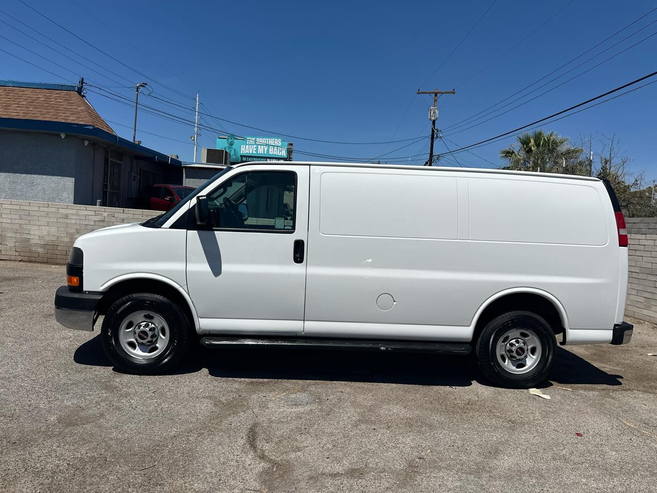 GMC Savana G2500 Cargo 2016