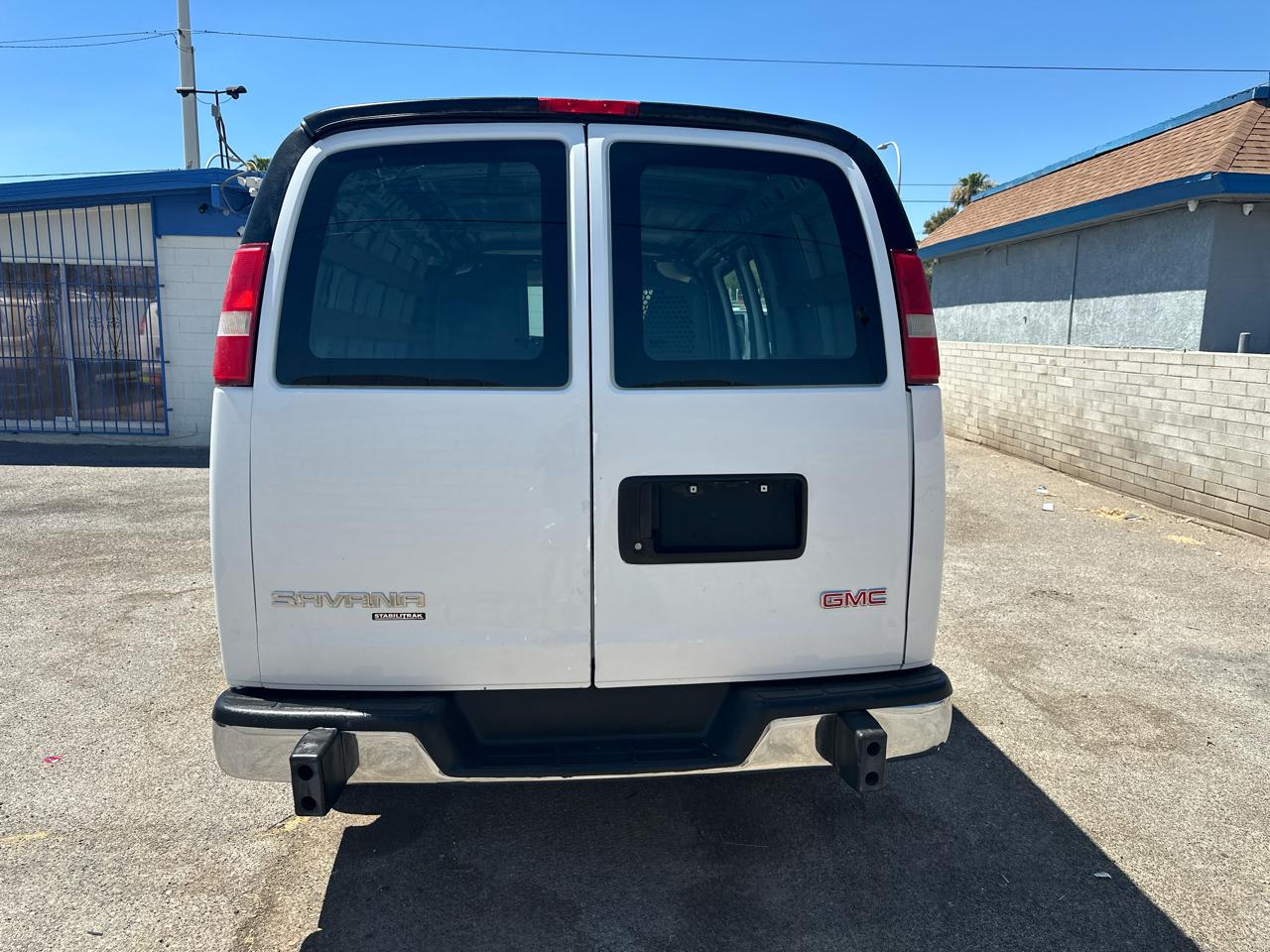 GMC Savana G2500 Cargo 2016