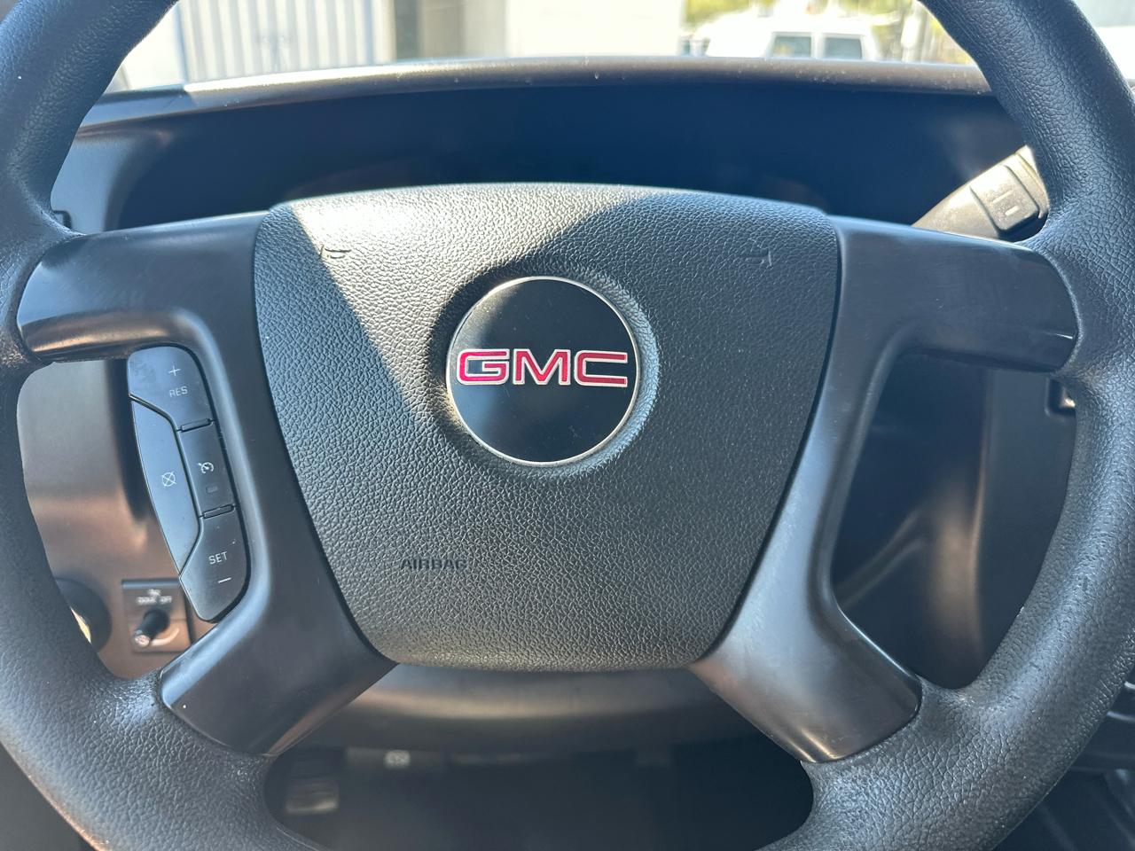 GMC Savana G2500 Cargo 2016
