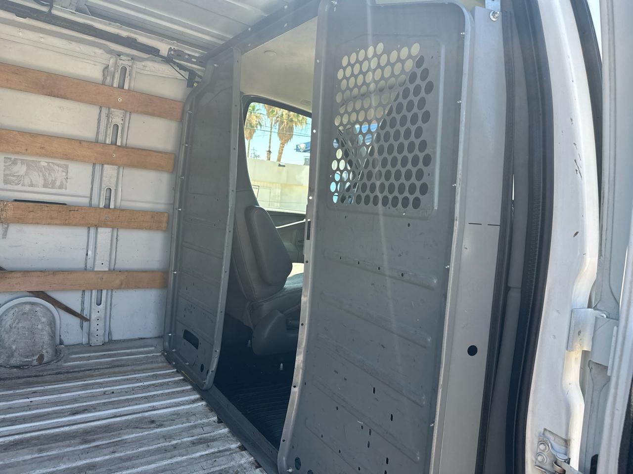 GMC Savana G2500 Cargo 2016