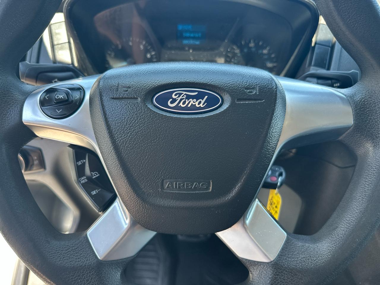 Ford Transit 350 Van Low Roof w/Sliding Pass. 148-in. WB 2018