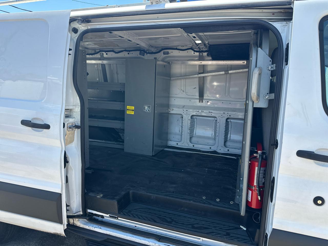Ford Transit 350 Van Low Roof w/Sliding Pass. 148-in. WB 2018