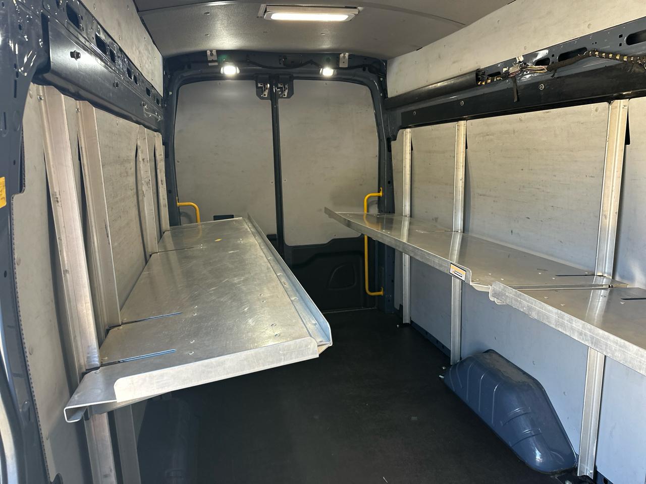 Ford Transit 250 Van High Roof w/Sliding Pass. 148-in. WB EL 2021