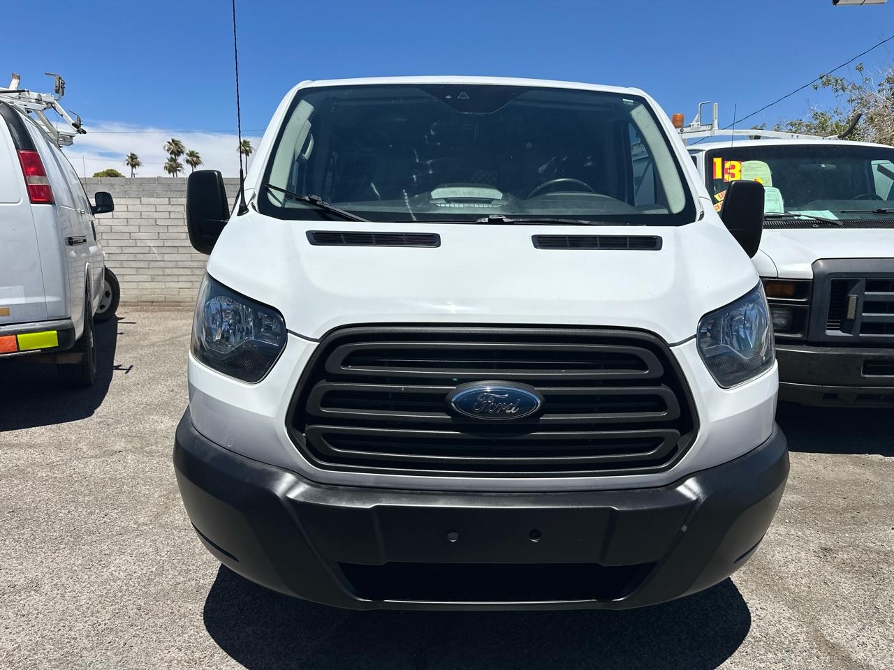 Ford Transit 150 Van Low Roof w/Sliding Pass. 130-in. WB 2018