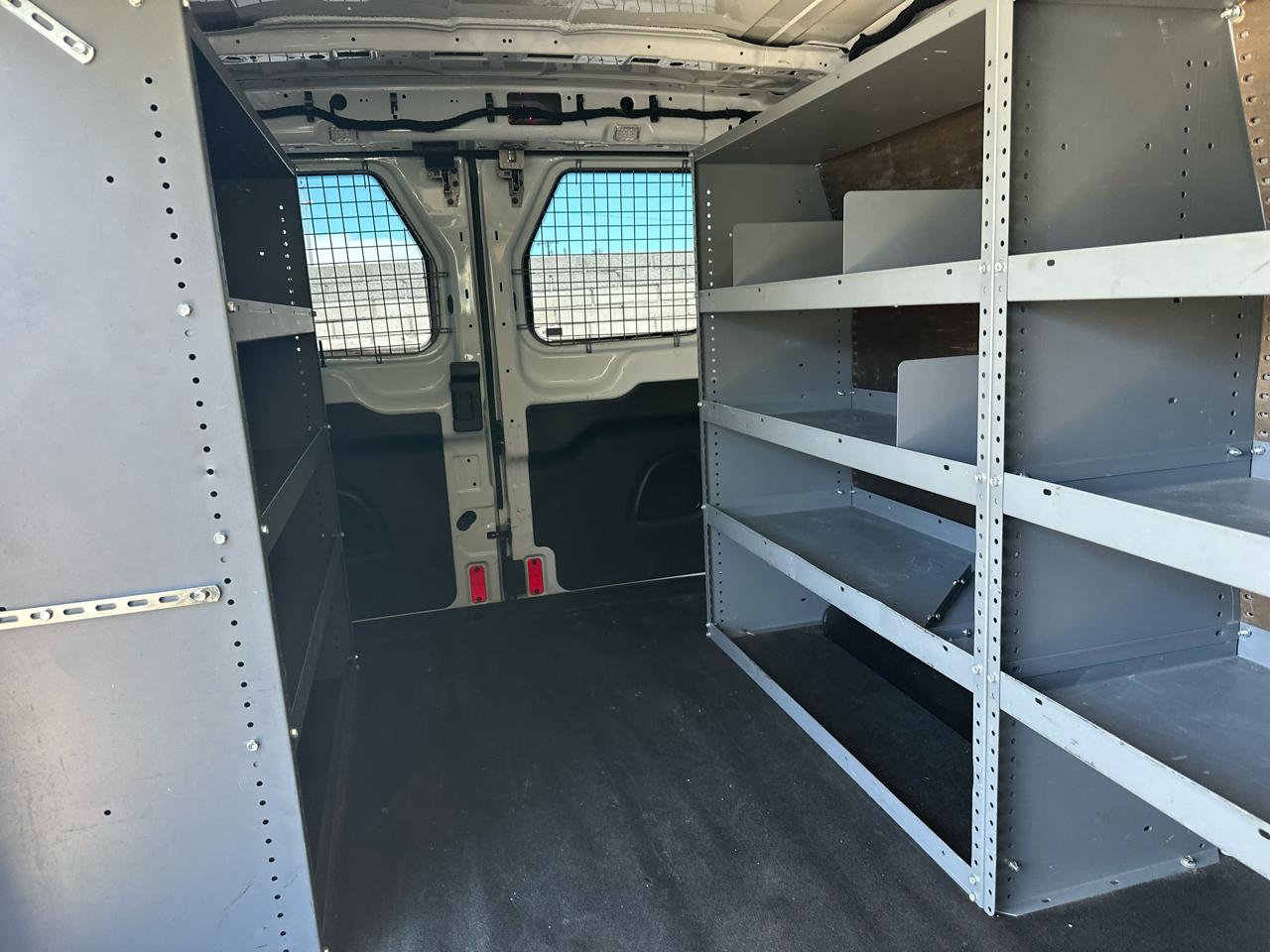 Ford Transit 150 Van Low Roof w/Sliding Pass. 130-in. WB 2018