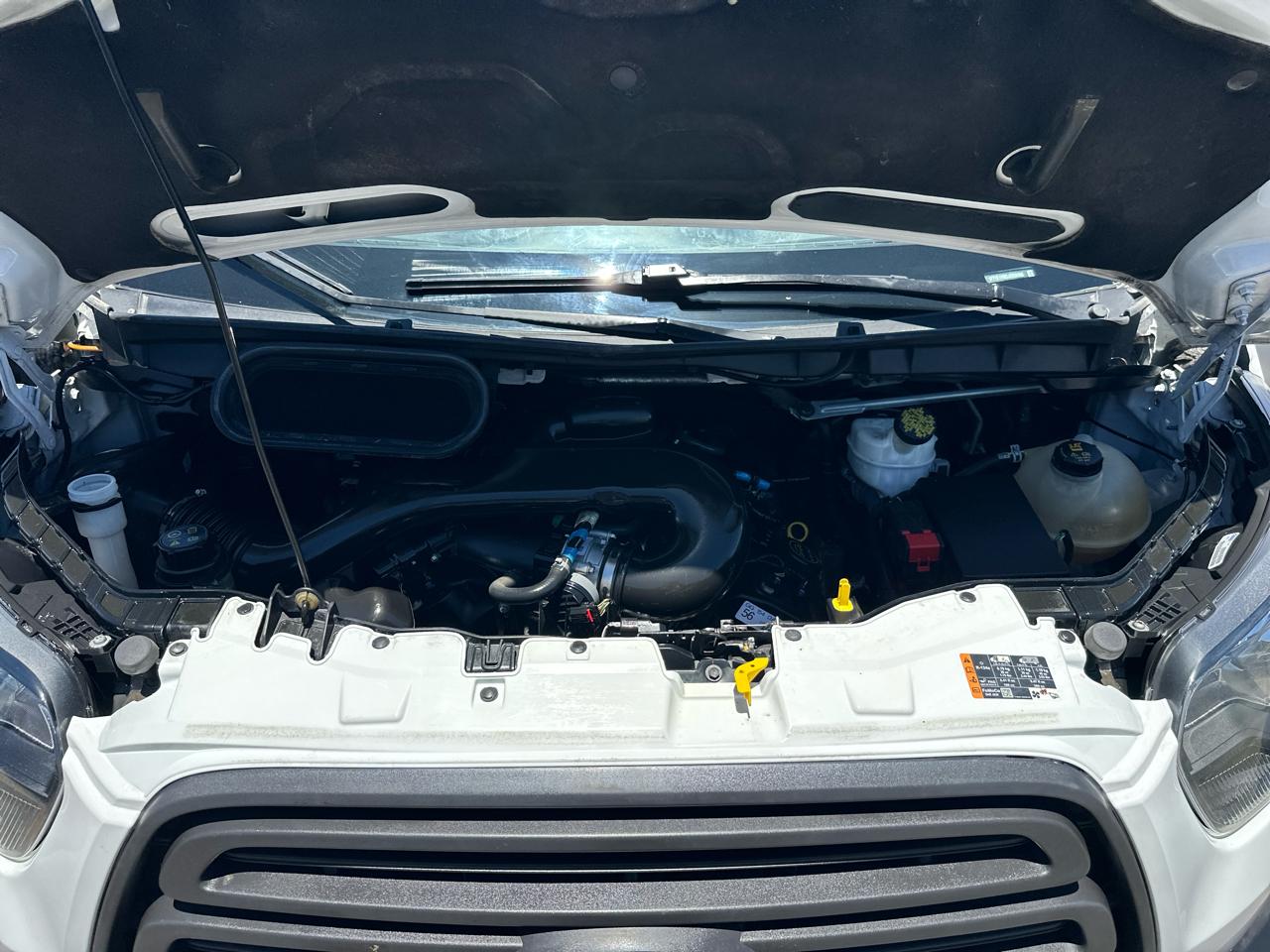 Ford Transit 150 Van Low Roof w/Sliding Pass. 130-in. WB 2018