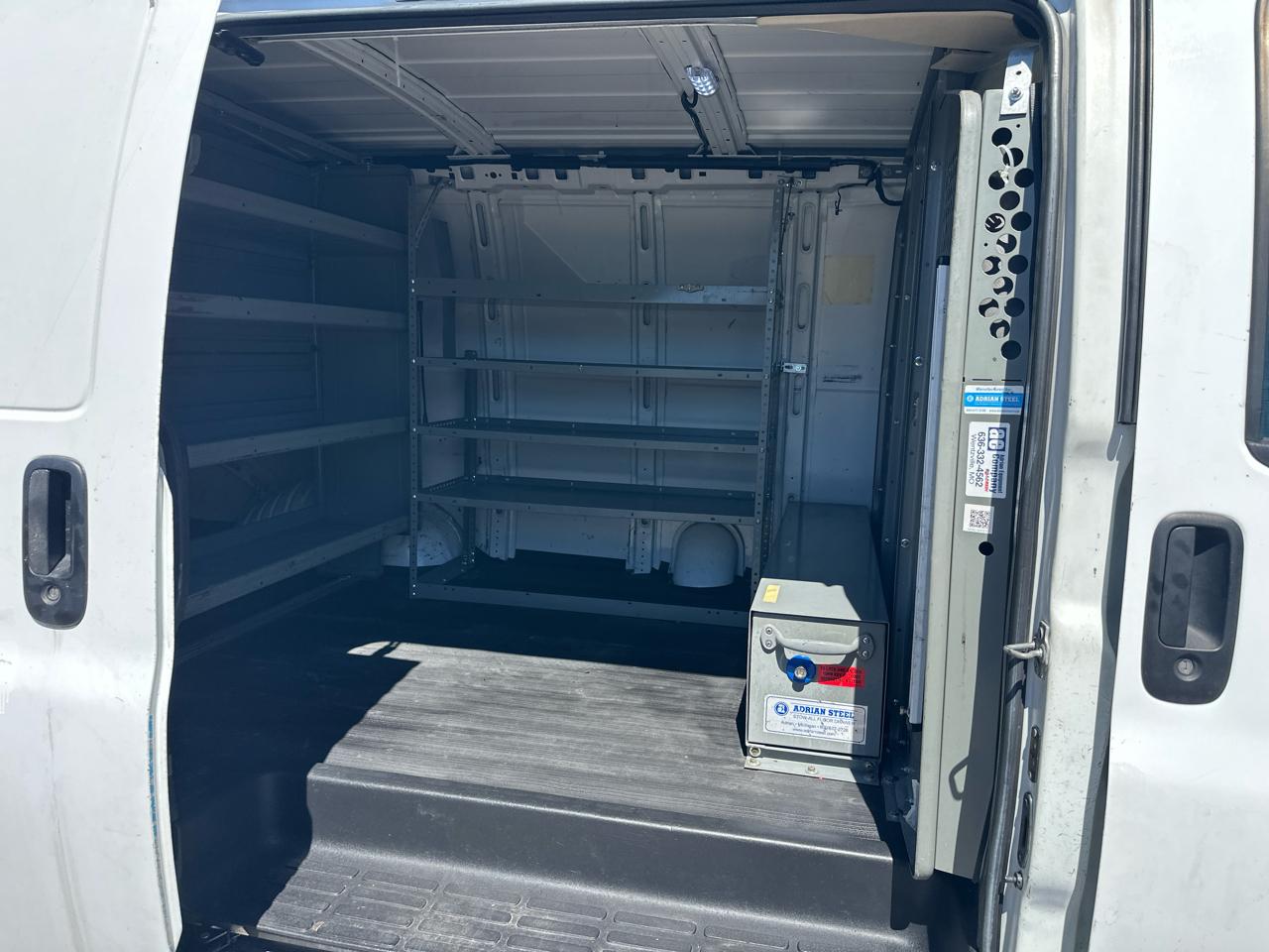 Chevrolet Express 2500 Cargo 2012