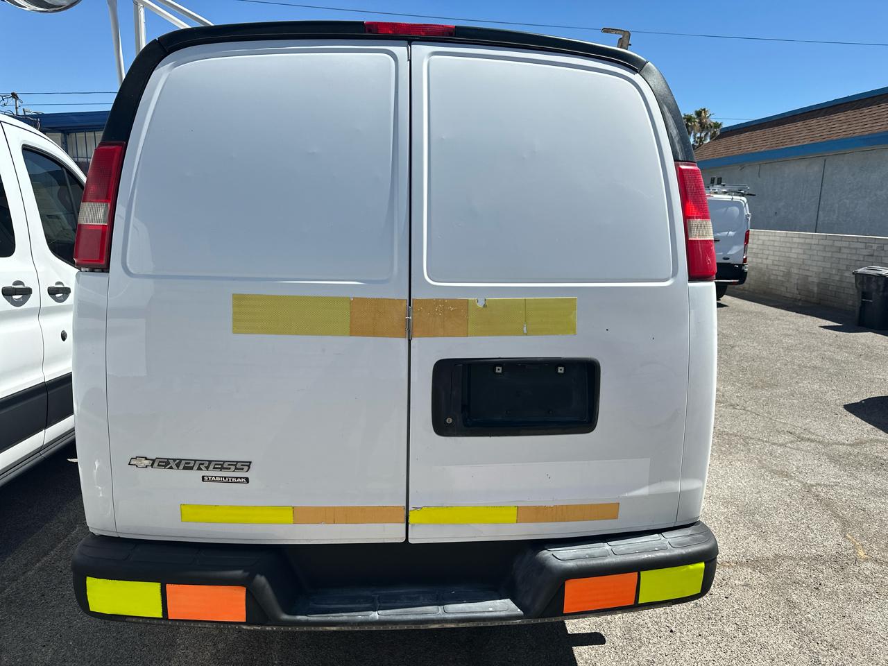 Chevrolet Express 2500 Cargo 2012