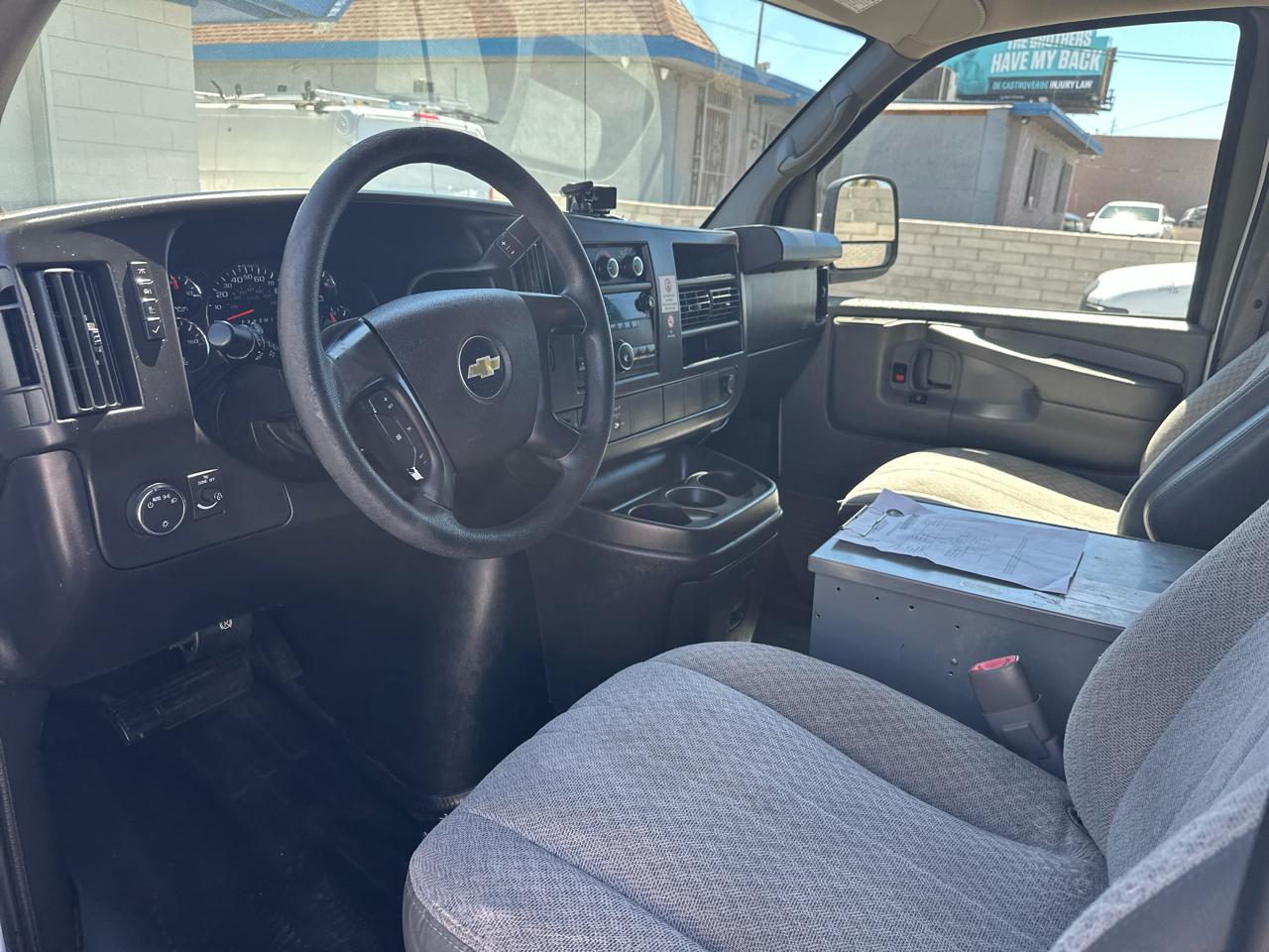 Chevrolet Express 2500 Cargo 2012