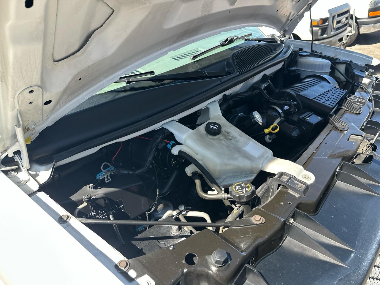 Chevrolet Express 2500 Cargo 2012