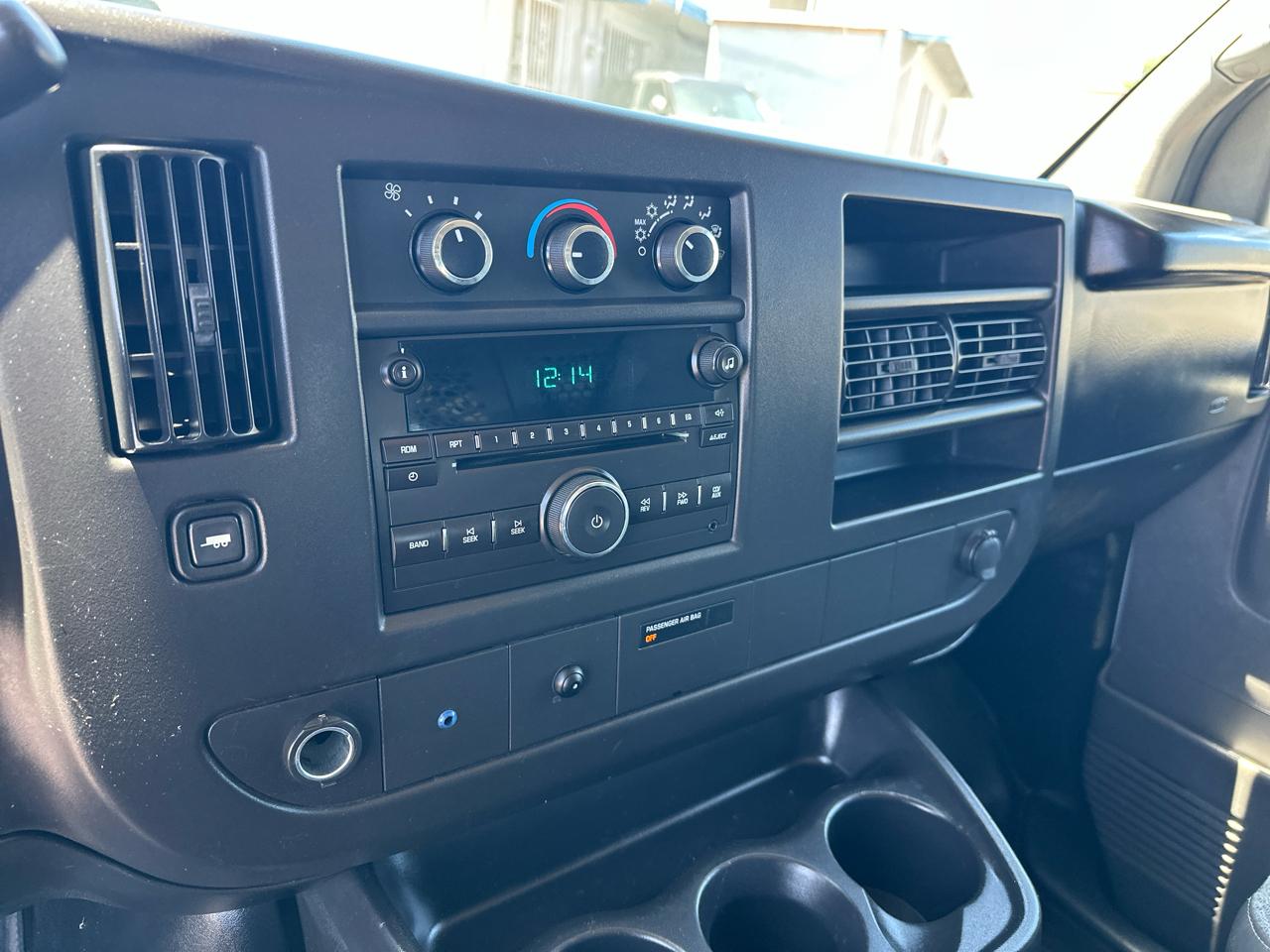 Chevrolet Express 1500 Cargo 2009