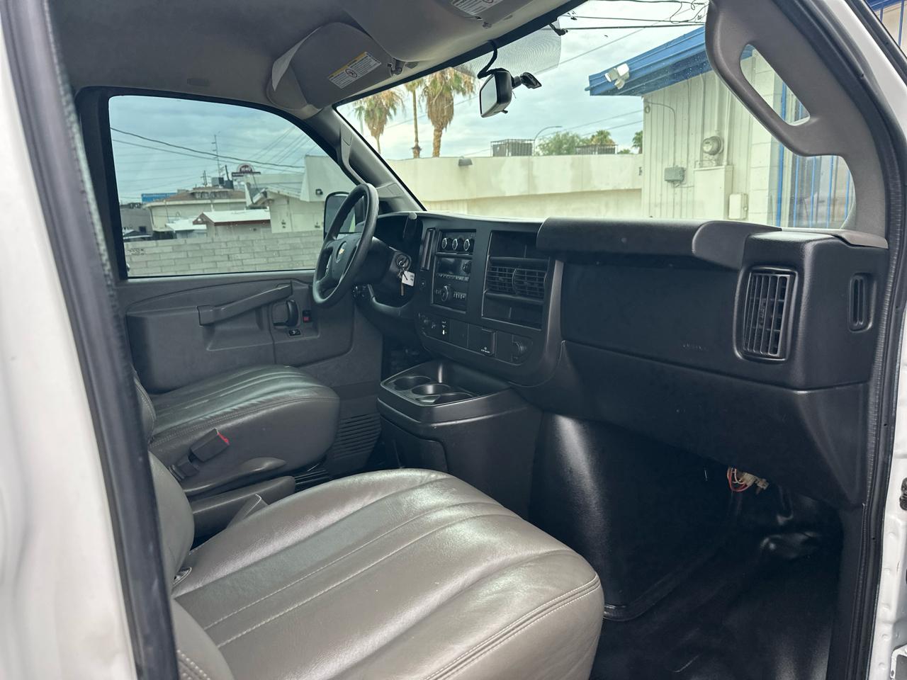 Chevrolet Express 2500 Cargo 2017