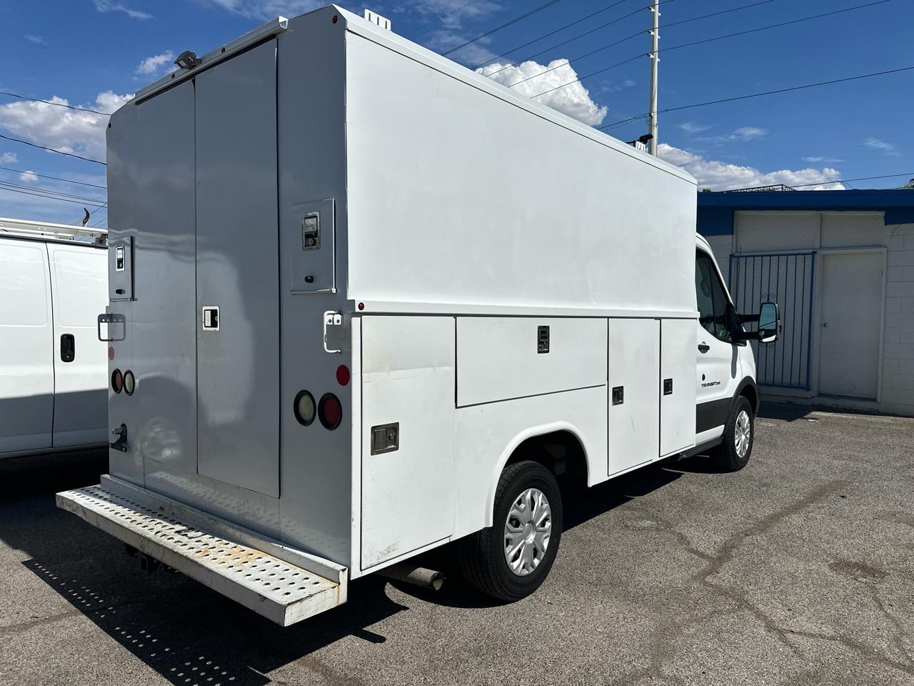 Ford Transit T-250 2017