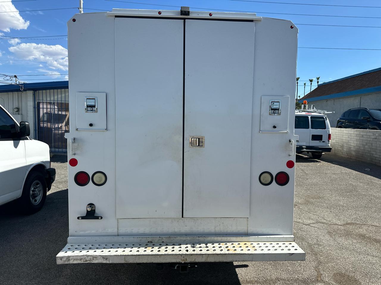 Ford Transit T-250 2017