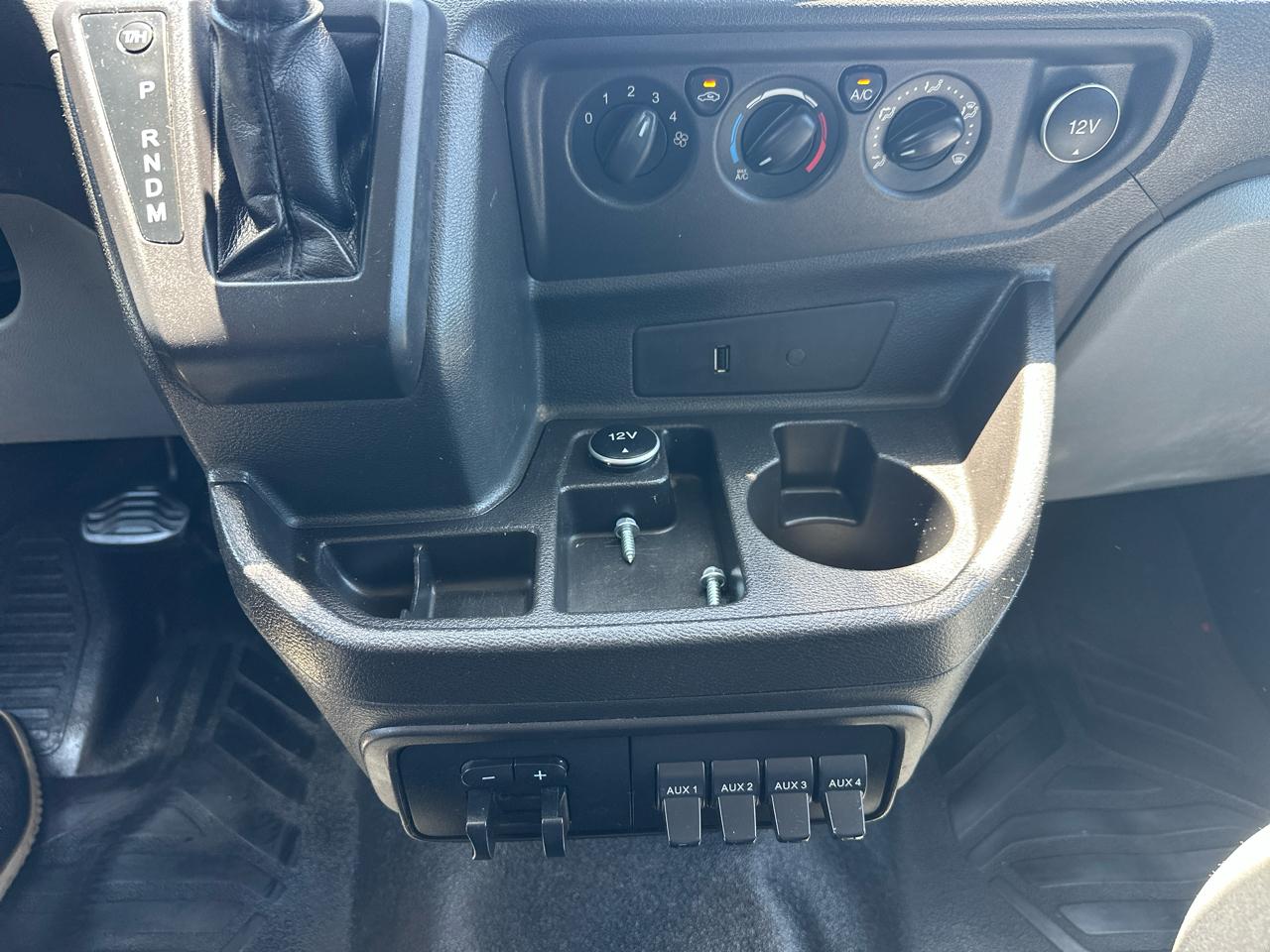 Ford Transit T-250 2017