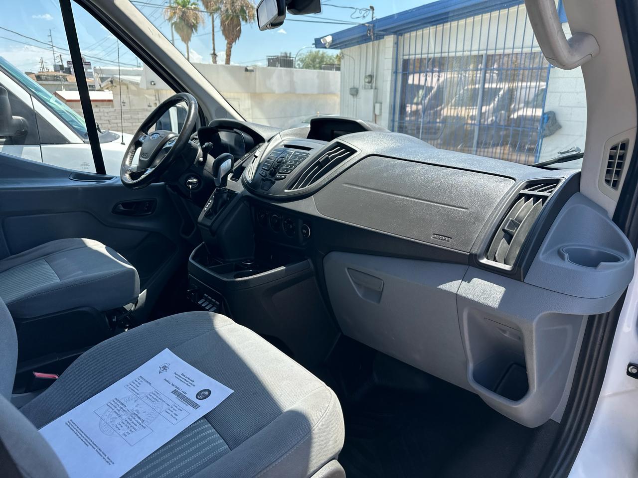 Ford Transit T-250 2017