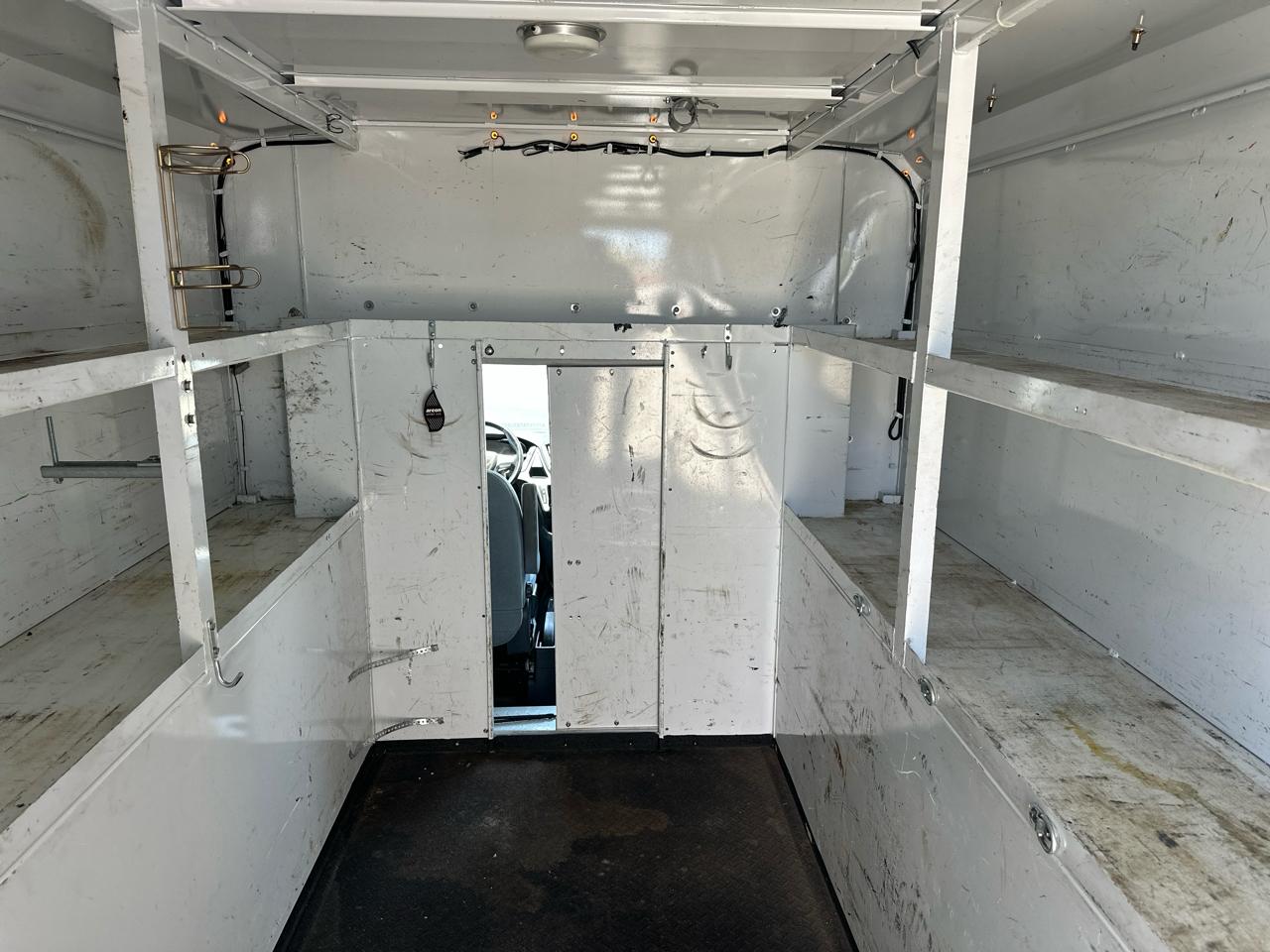 Ford Transit T-250 2017