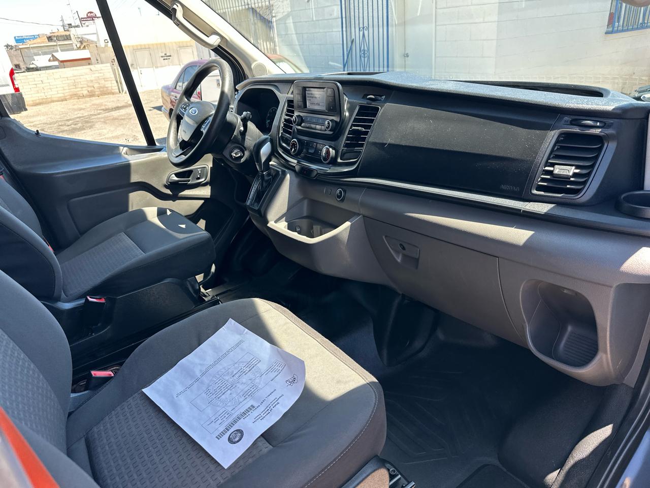 Ford Transit 250 Van High Roof w/Sliding Pass. 148-in. WB EL 2020