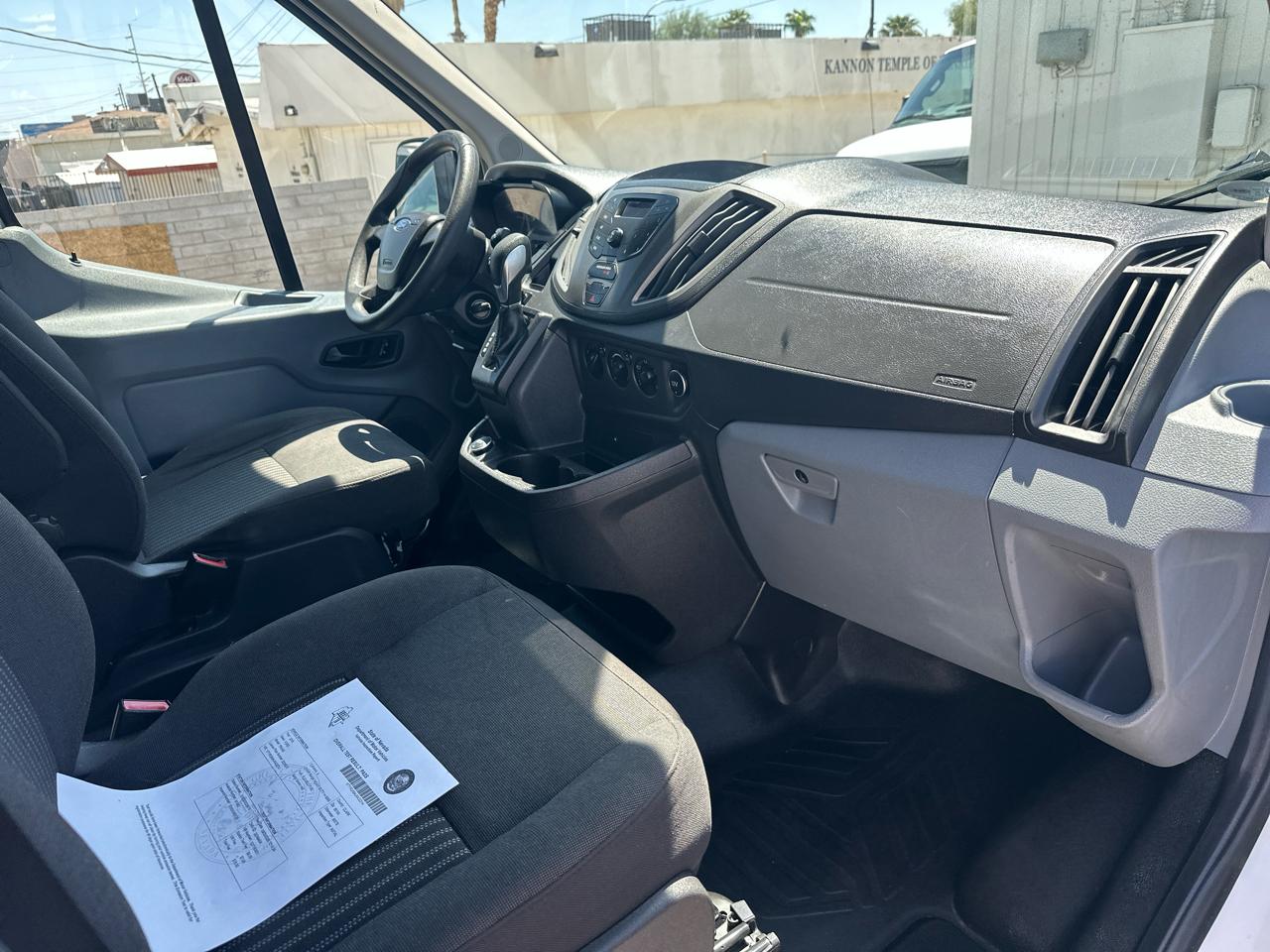 Ford Transit 250 Van High Roof w/Sliding Pass. 148-in. WB EL 2018