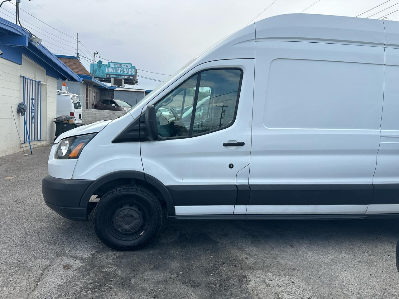Ford Transit 250 Van High Roof w/Sliding Pass. 148-in. WB EL 2018