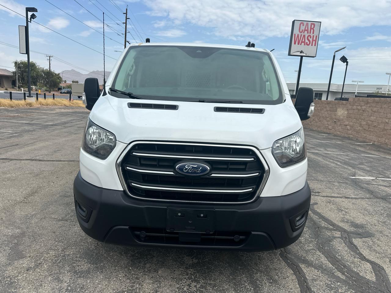 Ford Transit 250 Van Low Roof w/Sliding Pass. 130-in. WB 2020
