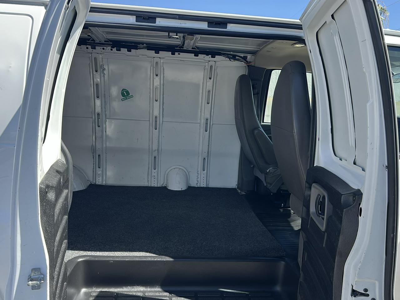 Chevrolet Express 2500 Cargo FFV 2015