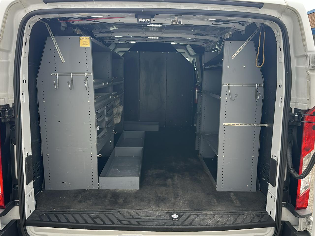 Ford Transit 150 Van Low Roof w/Sliding Pass. 148-in. WB 2018