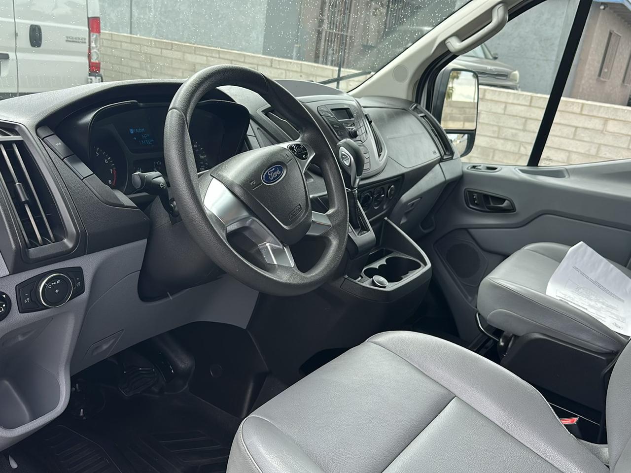 Ford Transit 150 Van Low Roof w/Sliding Pass. 148-in. WB 2018