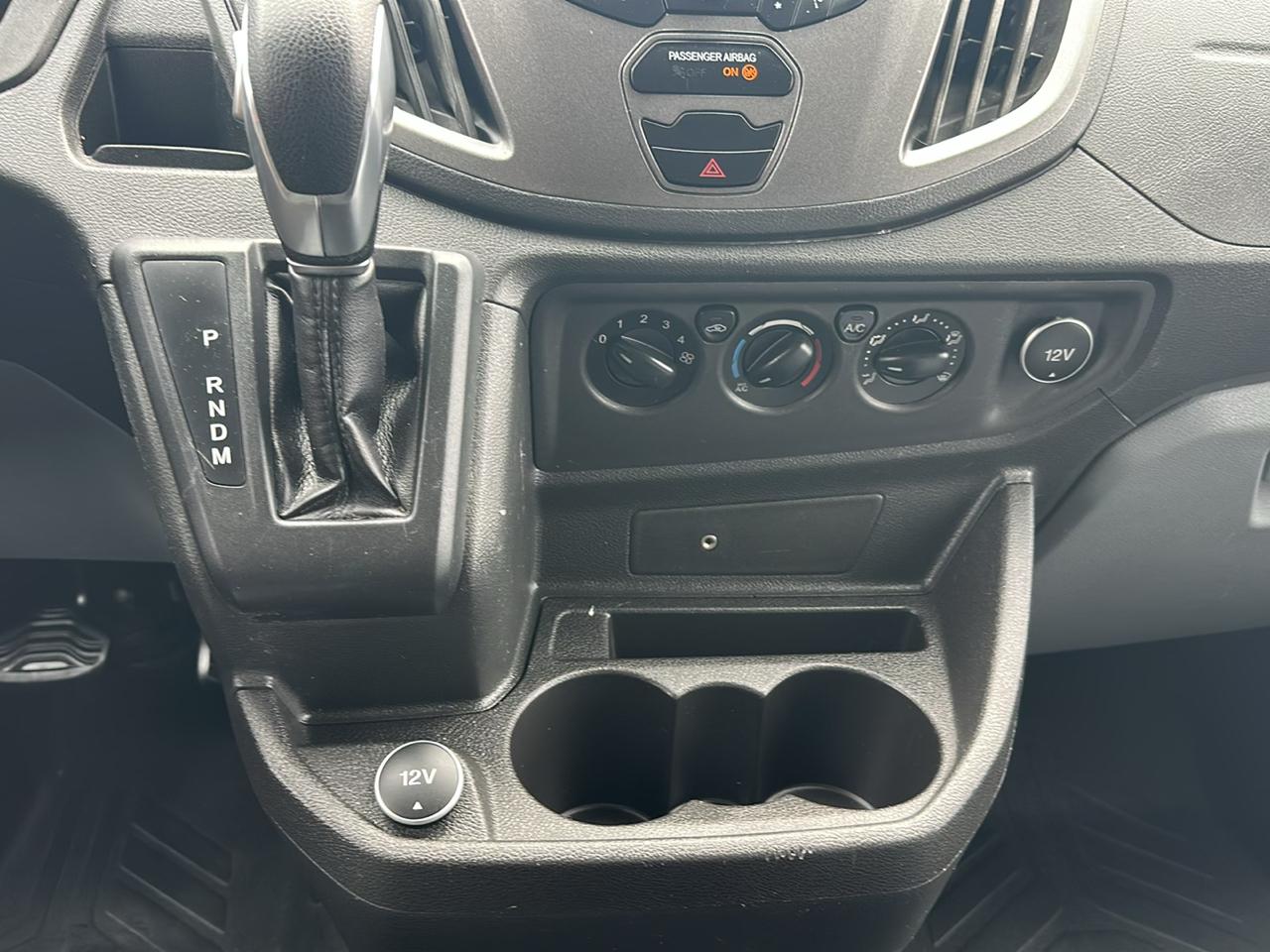 Ford Transit 150 Van Low Roof w/Sliding Pass. 148-in. WB 2018