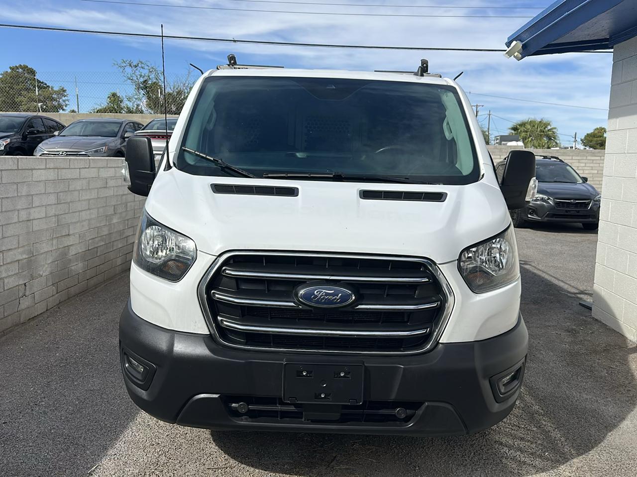 Ford Transit 250 Van Low Roof w/Sliding Pass. 130-in. WB 2020