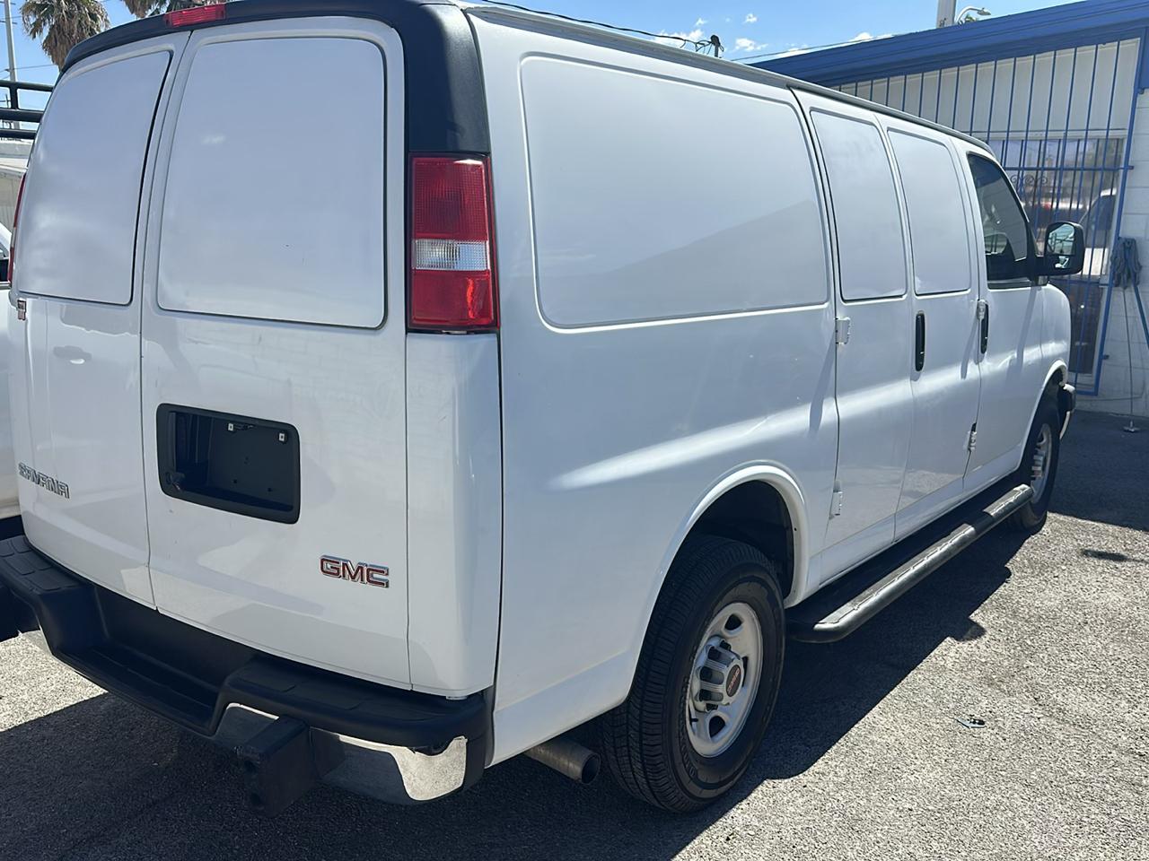 GMC Savana G2500 Cargo 2022