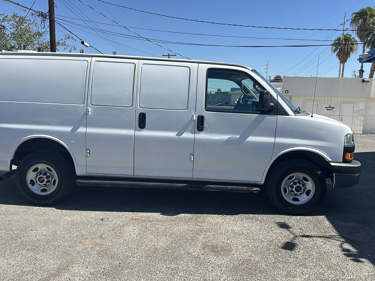 GMC Savana G2500 Cargo 2022