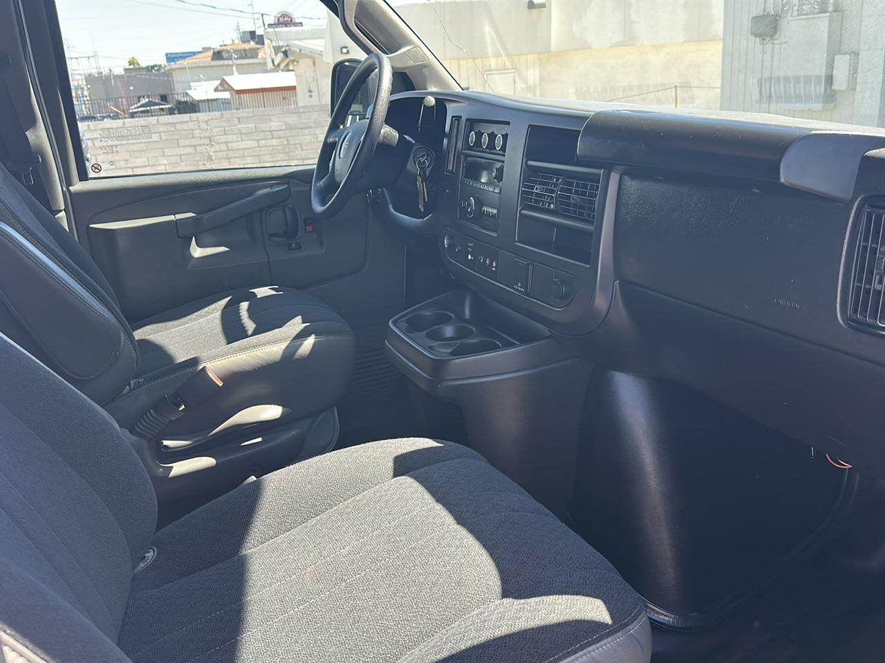 GMC Savana G2500 Cargo 2022