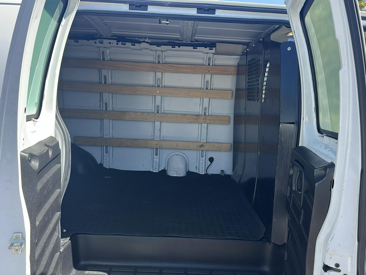 GMC Savana G2500 Cargo 2022