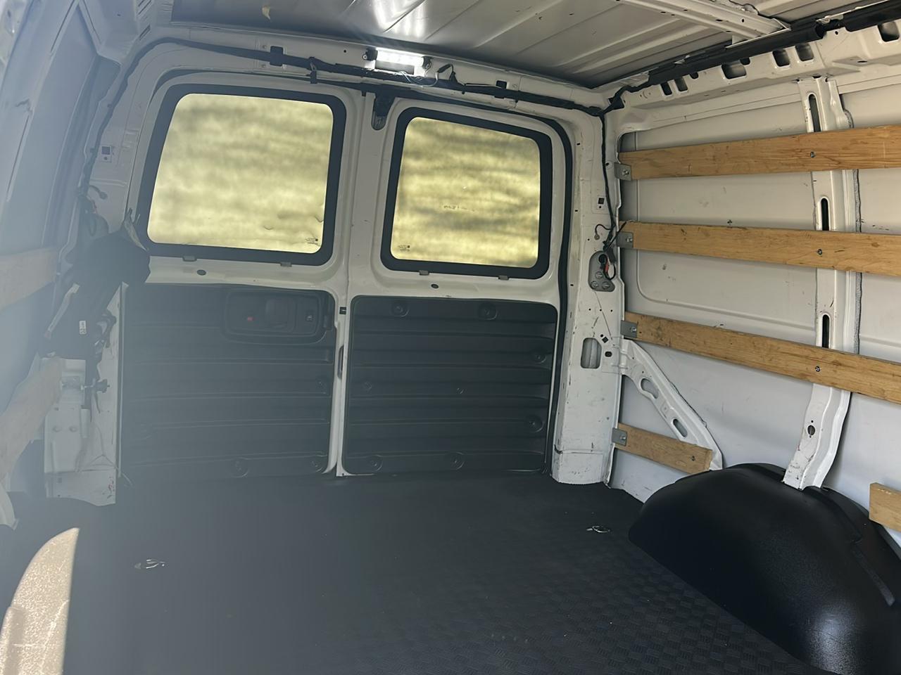GMC Savana G2500 Cargo 2022