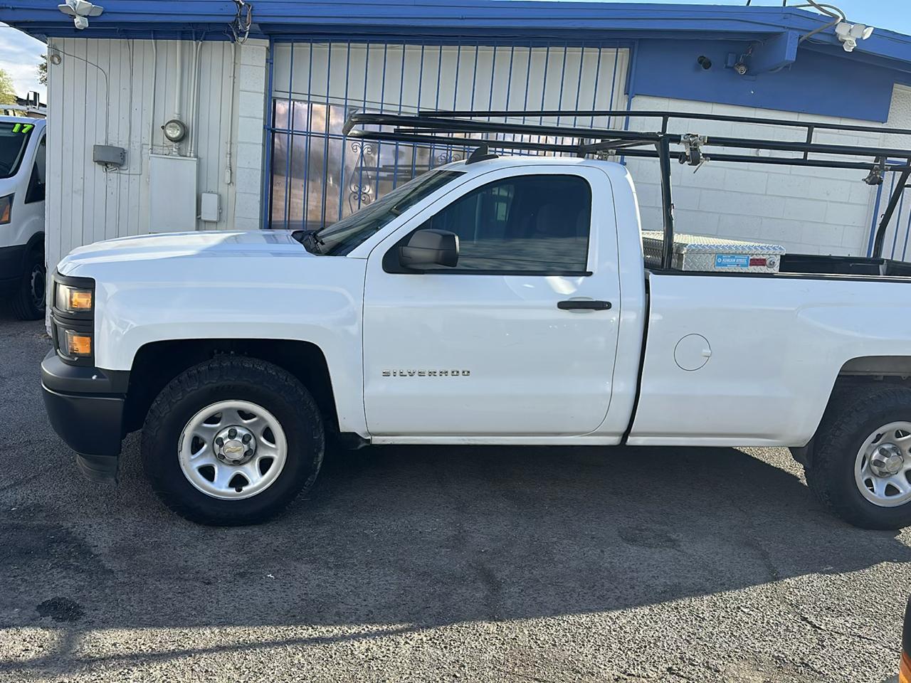 Chevrolet Silverado 1500 1LT Regular Cab 2WD 2015
