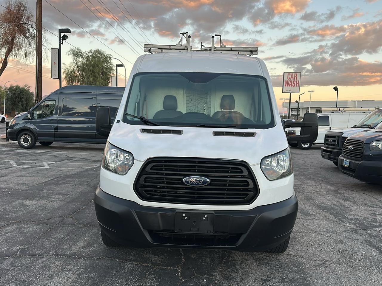 Ford Transit 350 Van Med. Roof w/Sliding Pass. 148-in. WB 2019