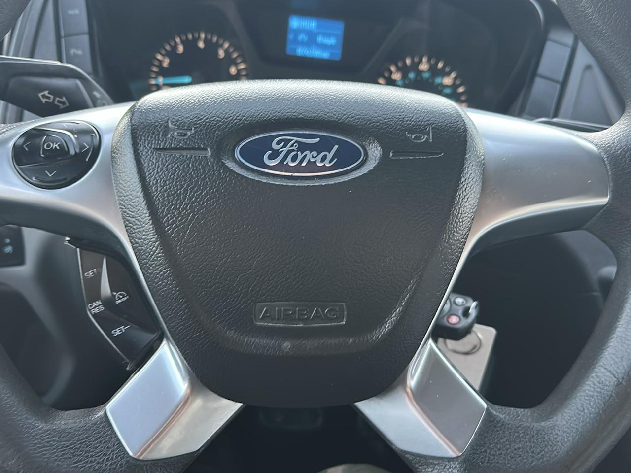 Ford Transit 350 Van Med. Roof w/Sliding Pass. 148-in. WB 2019
