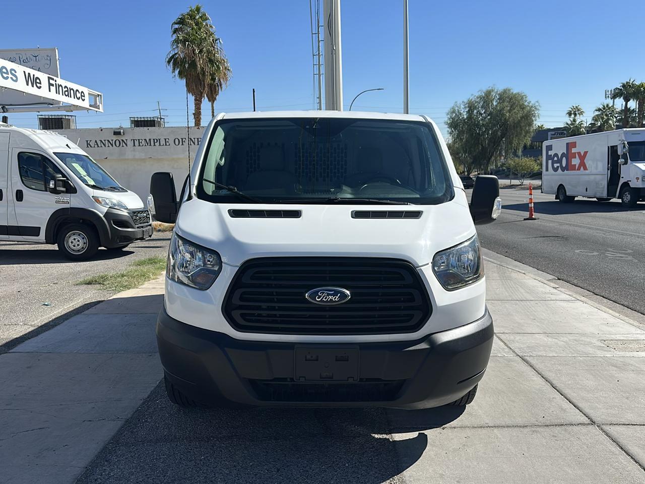 Ford Transit 150 Van Low Roof w/Sliding Pass. 130-in. WB 2019